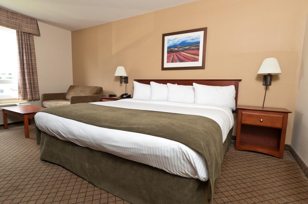 Quality Inn Airport Moncton Esterno foto