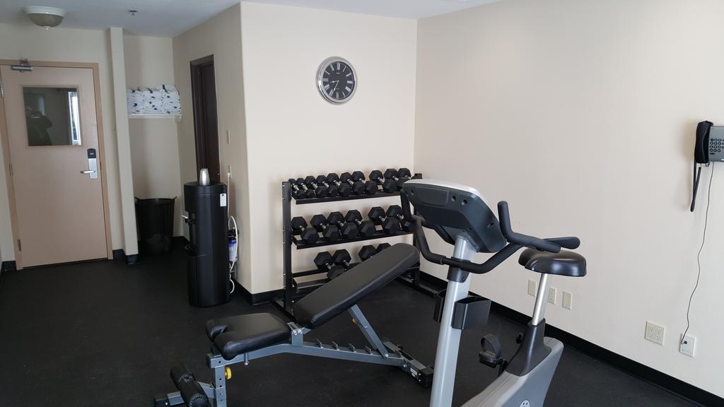 Quality Inn Airport Moncton Esterno foto
