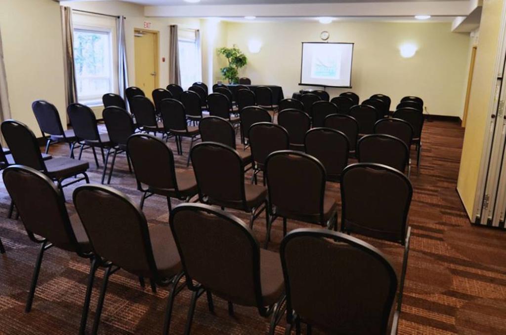 Quality Inn Airport Moncton Esterno foto