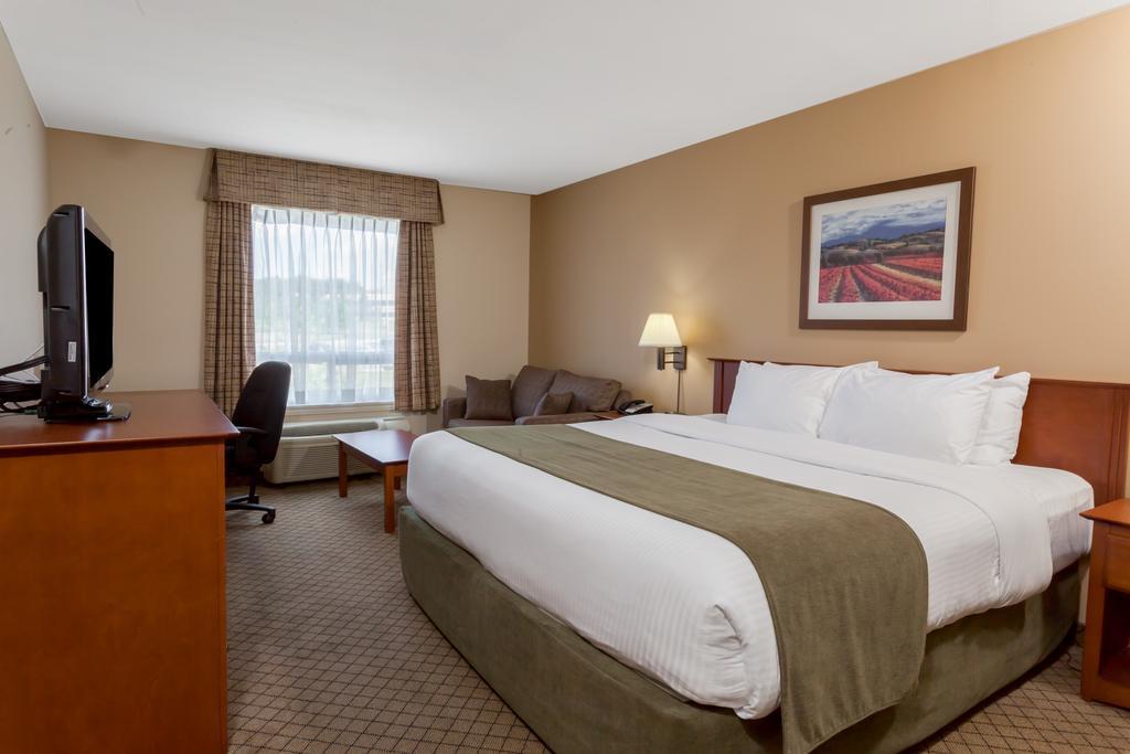 Quality Inn Airport Moncton Esterno foto