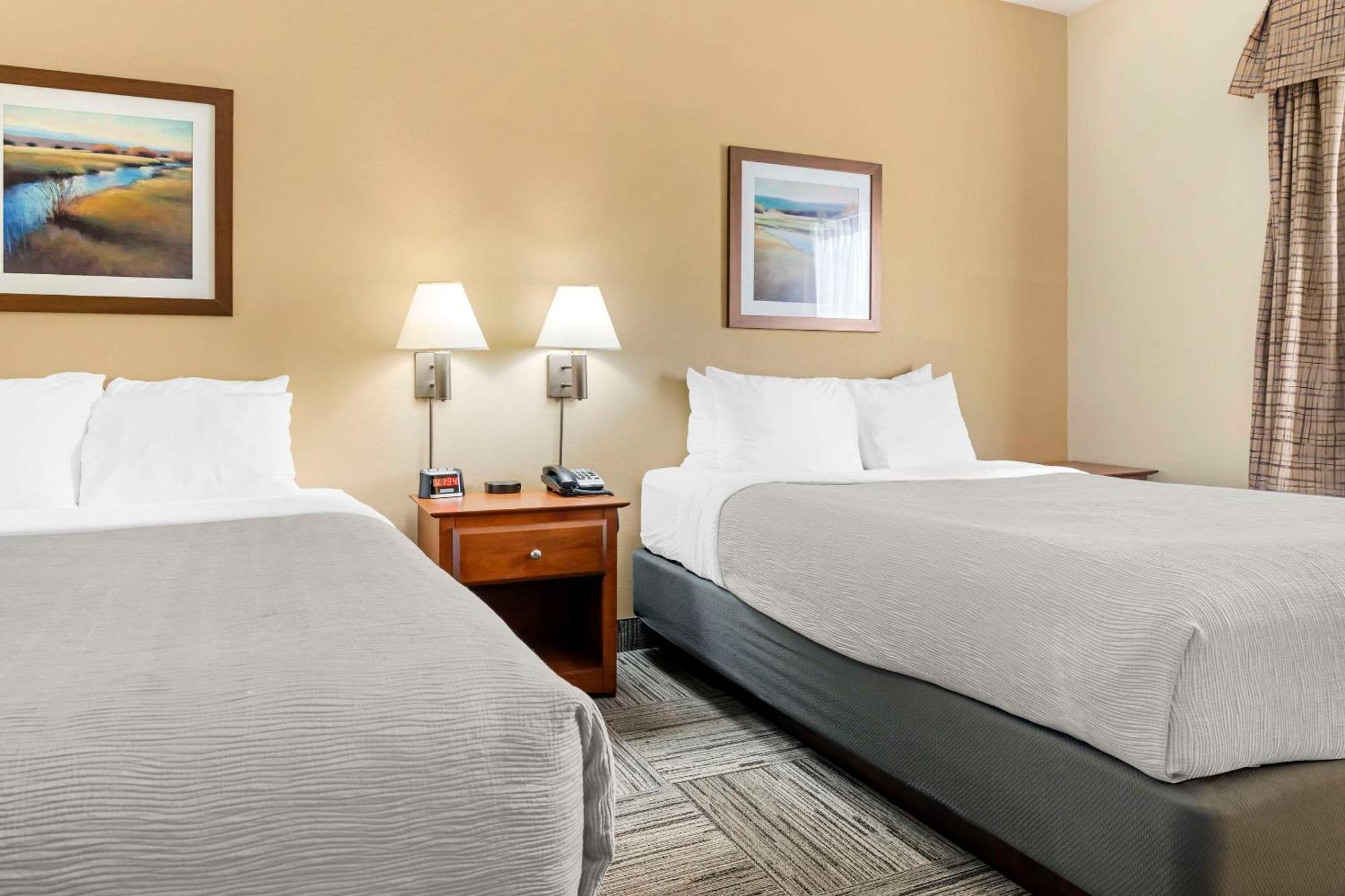 Quality Inn Airport Moncton Esterno foto