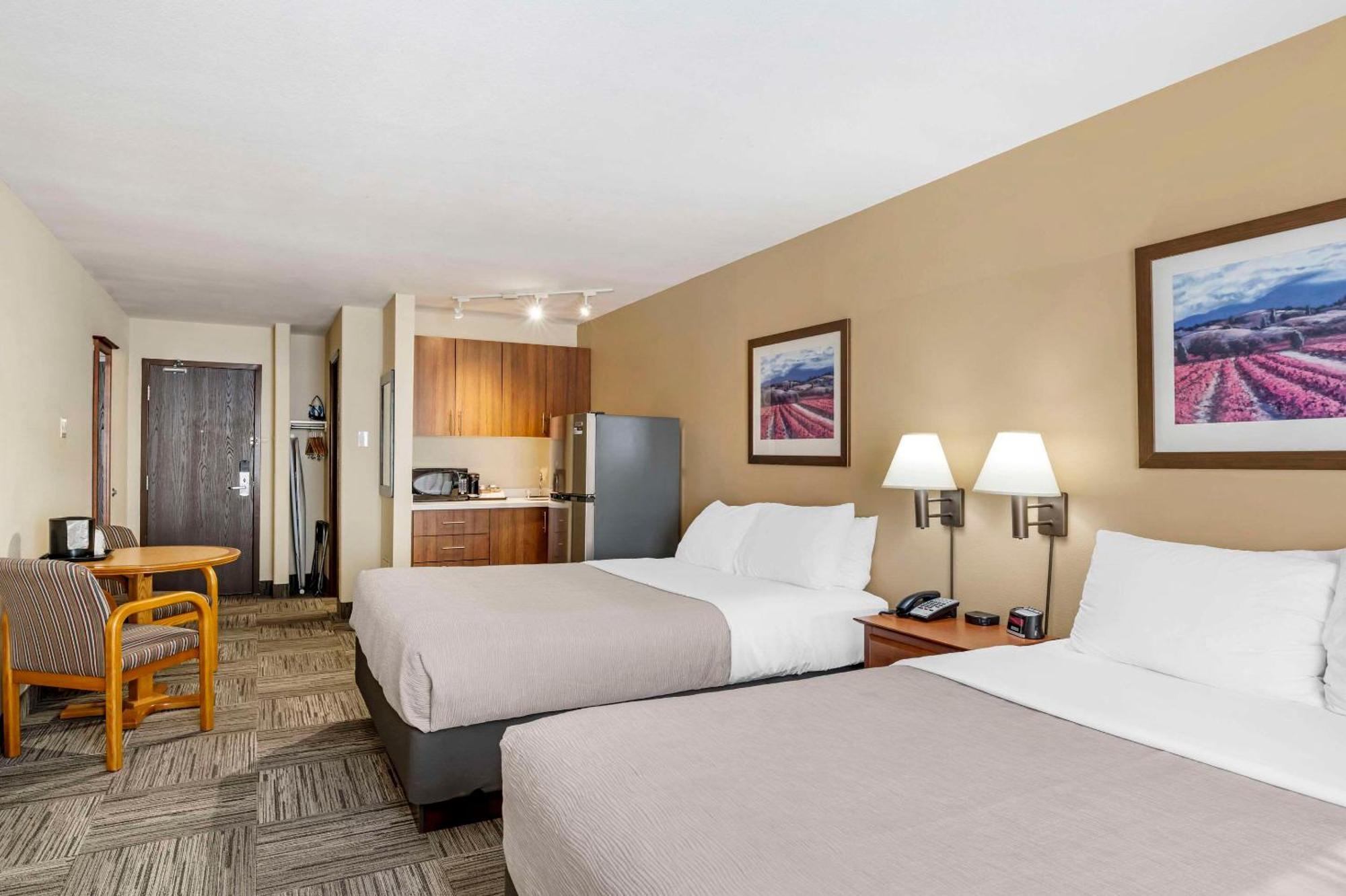 Quality Inn Airport Moncton Esterno foto