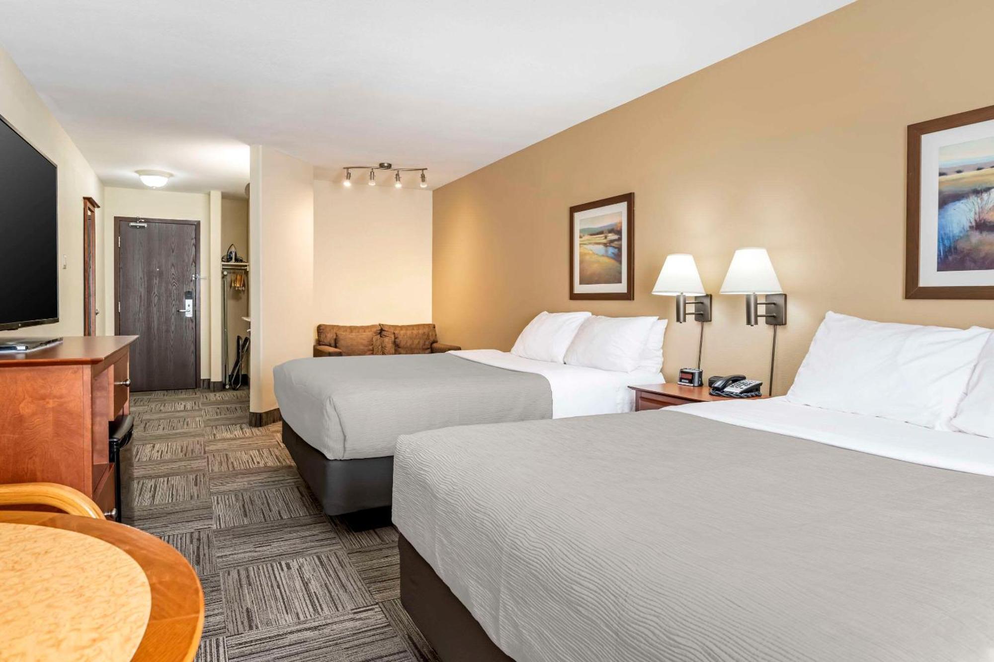 Quality Inn Airport Moncton Esterno foto